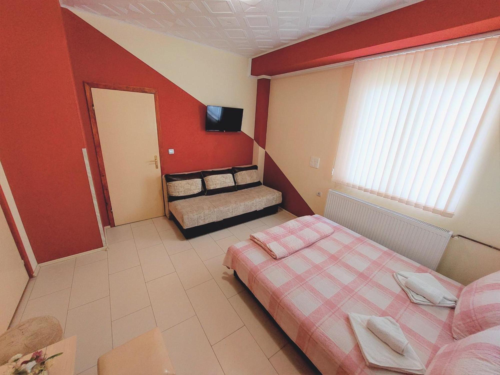 Apartments Nikolic Soko Banja Exterior photo