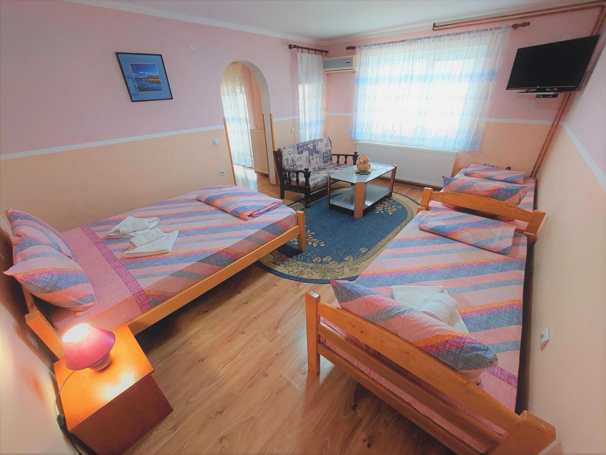Apartments Nikolic Soko Banja Exterior photo